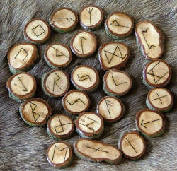 Larch Rune Set