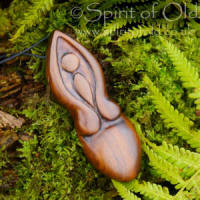 Irish bog yew Goddess amulet