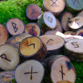 Standard Celtic Woods Corresponding rune set