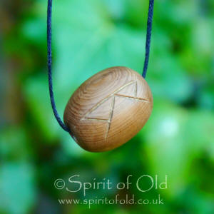 Bog yew bead for psychic ability